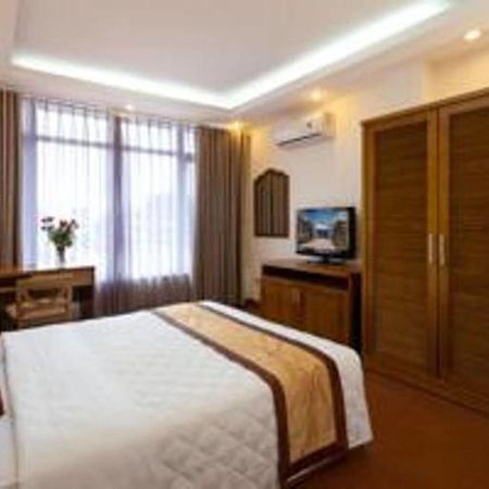 Lam Bao Long Hotel Hue Exterior photo